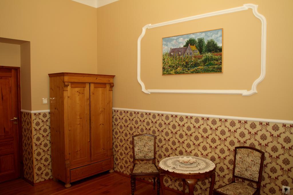 Palac Pensjonat Ptaszynka Gryfice Rom bilde